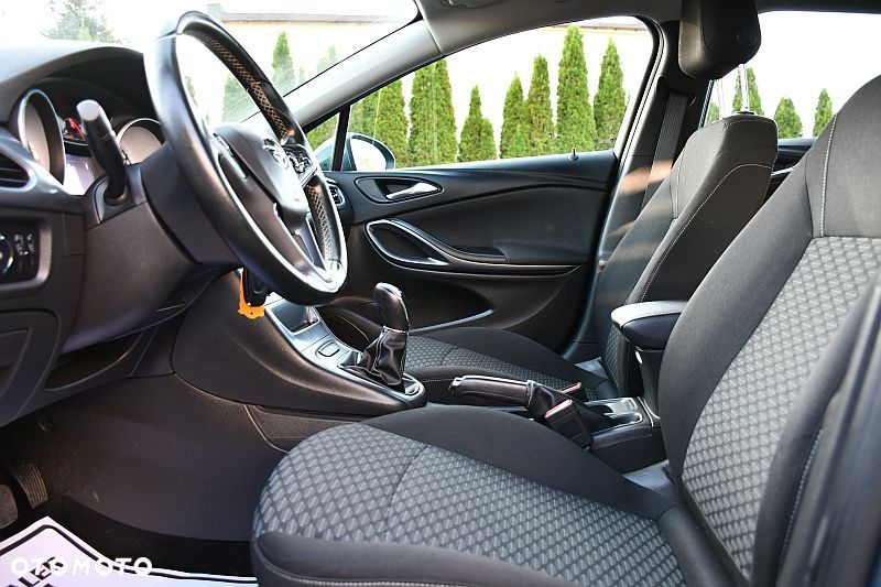 Opel Astra 1.4 Turbo Innovation - 10