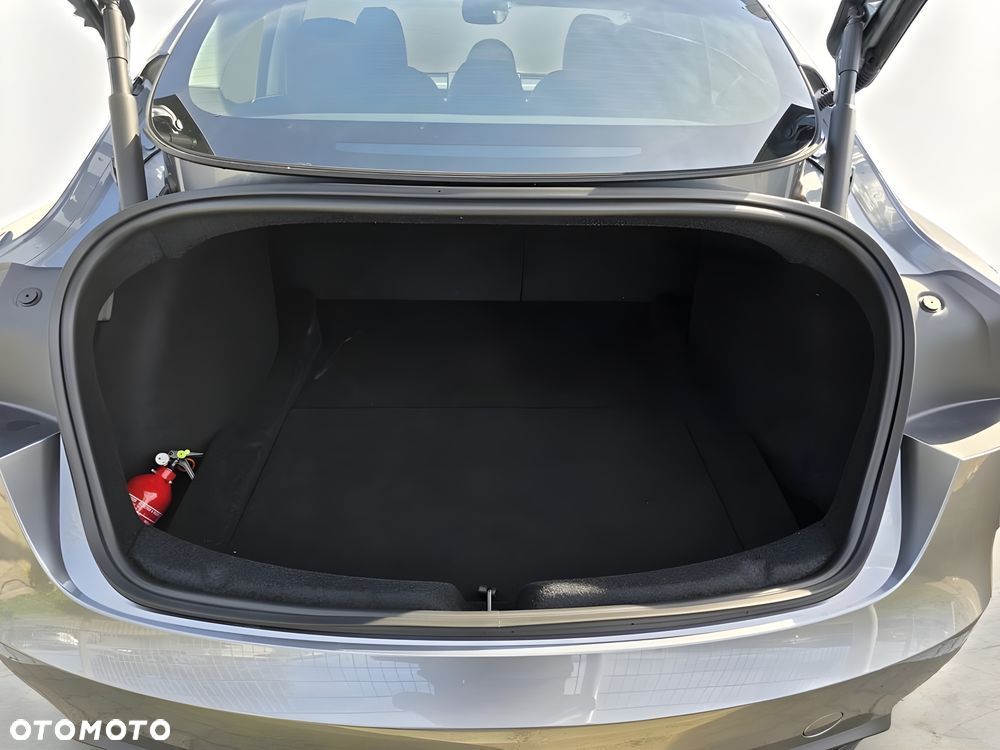 Tesla Model 3 Long Range RWD Premium - 6