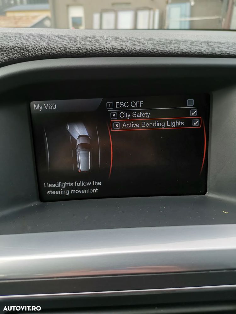 Volvo V60 D4 Start-Stop Momentum - 13