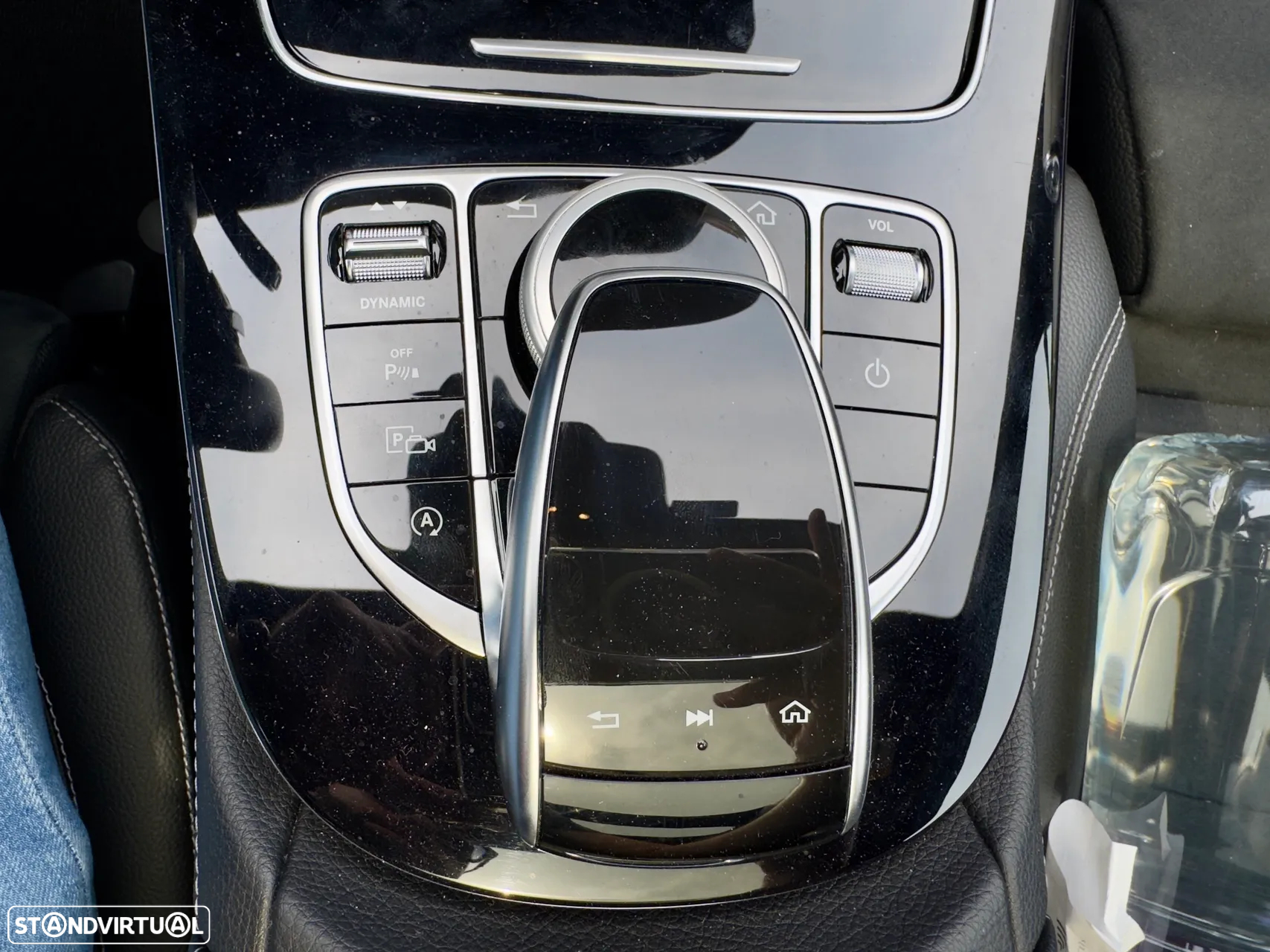 Mercedes-Benz E 220 d 9G-TRONIC AMG Line - 44
