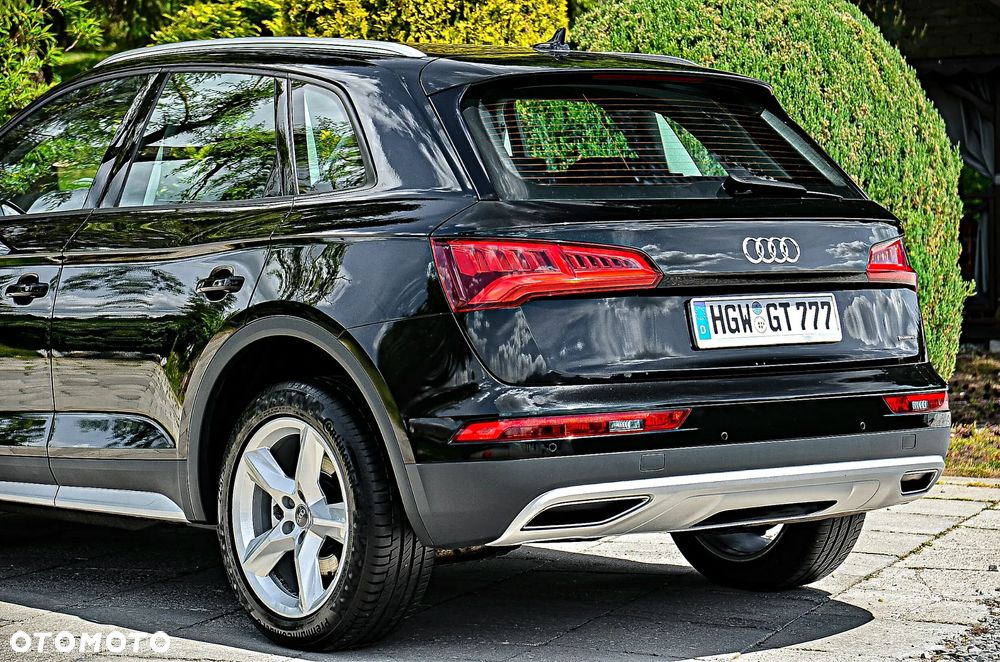 Audi Q5 2.0 TDI Quattro S tronic design - 8