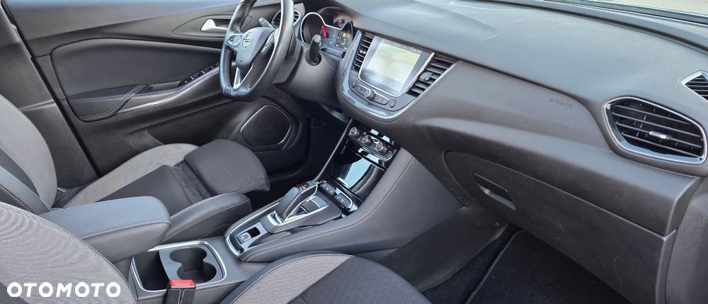 Opel Grandland X 1.6 DI Start/Stop Business Elegance - 7