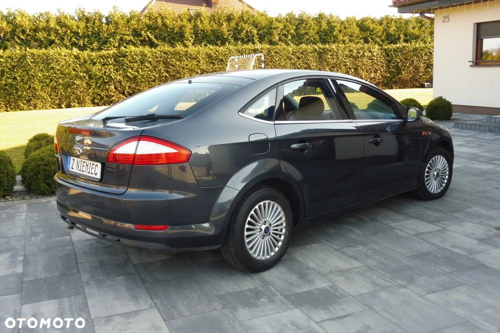 Ford Mondeo 2.0 Viva Titanium - 11