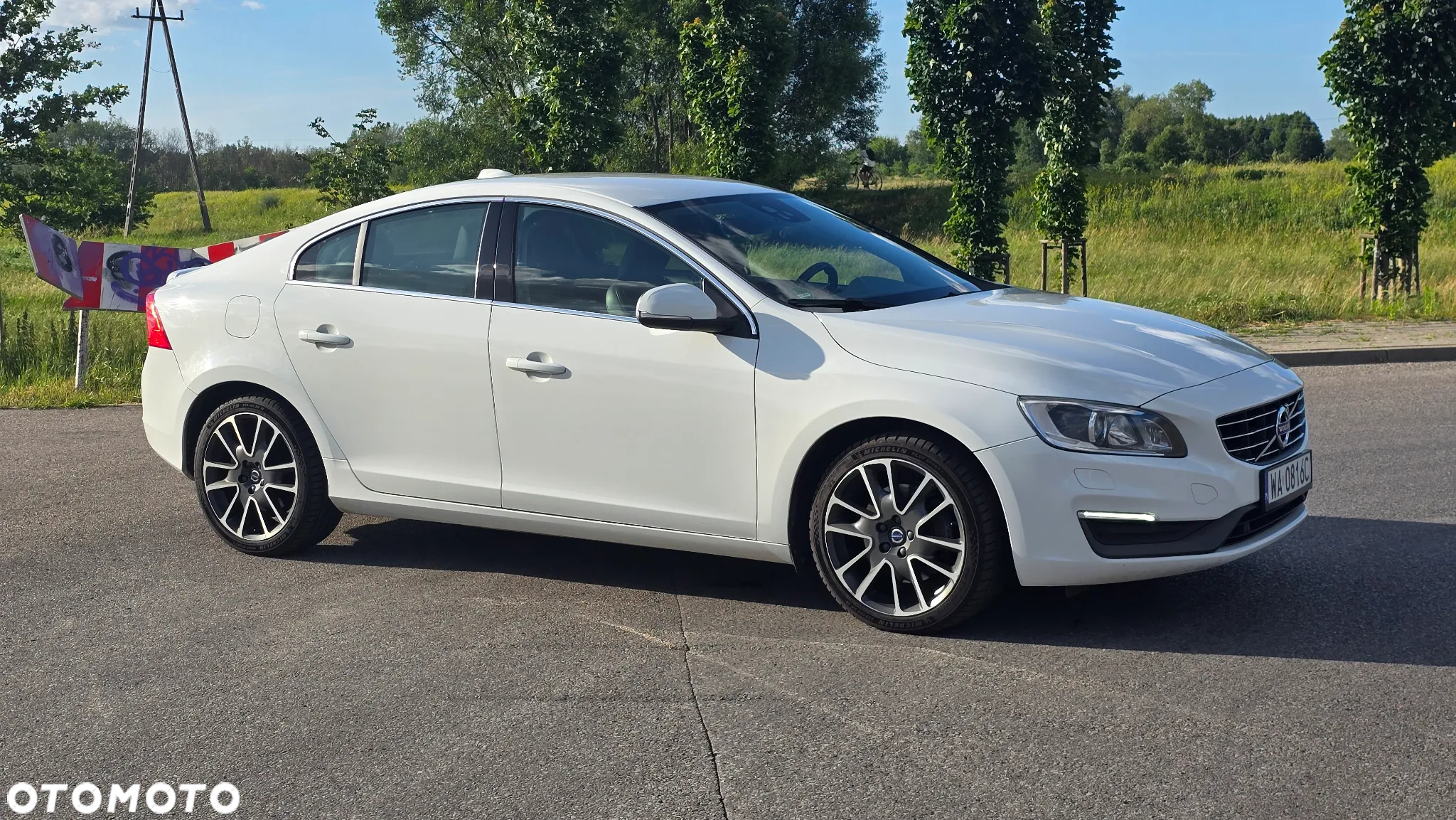 Volvo S60 T5 Drive-E Momentum - 4