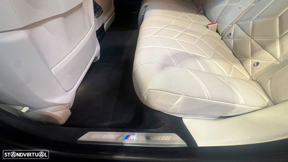 BMW 750 750e xDrive Pack Desportivo M Pro - 13
