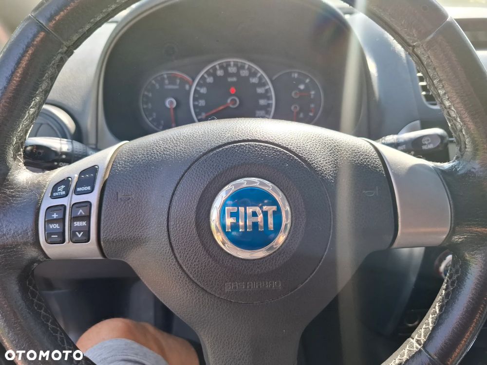 Fiat Sedici 1.6 16V 4x4 Dynamic - 21