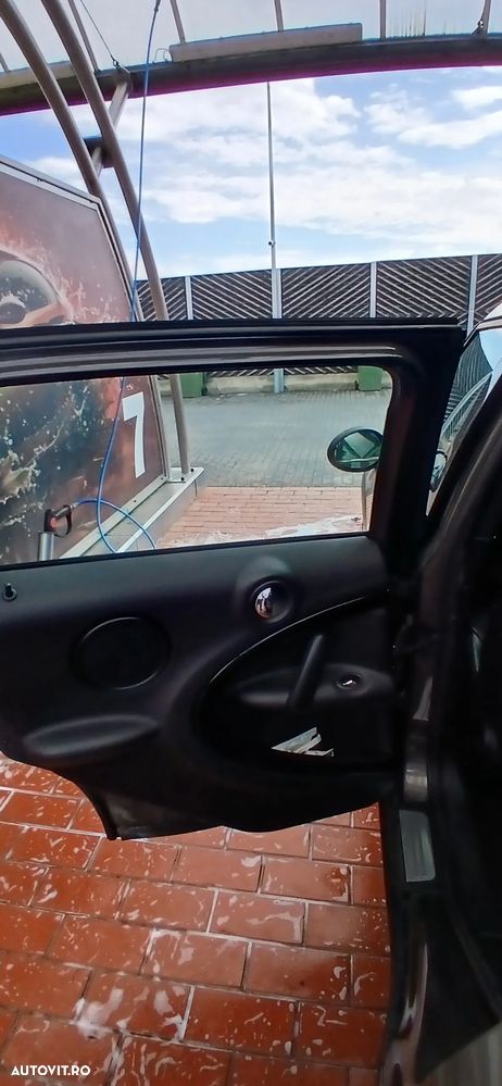 Mini Countryman Cooper D ALL4 AT - 30
