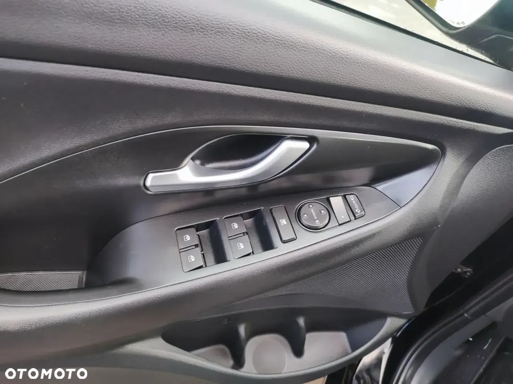 Hyundai i30 - 10