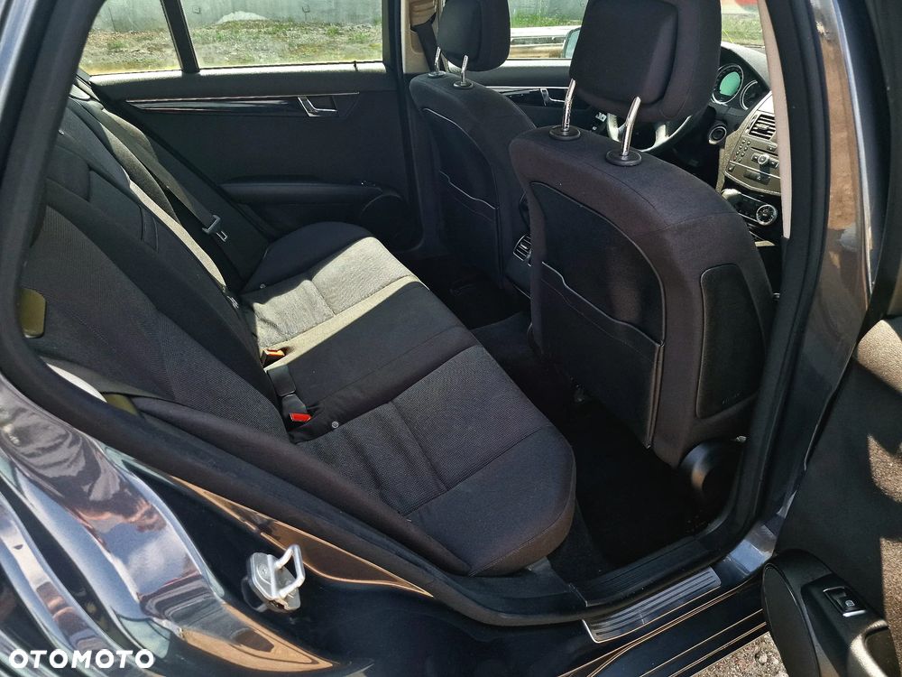 Mercedes-Benz Klasa C 200 CDI Automatik Elegance - 15