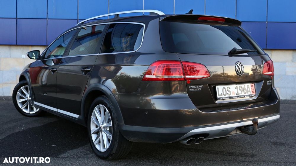 Volkswagen Passat Alltrack - 11