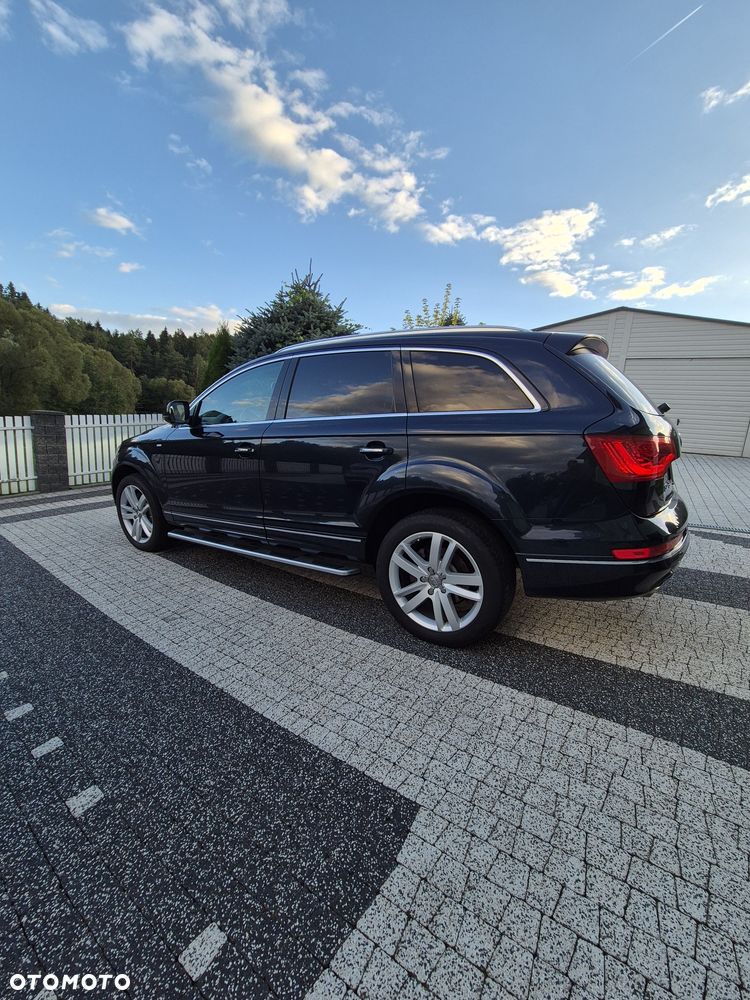 Audi Q7 2011 photo 3