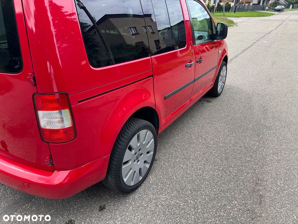 Volkswagen Caddy Life - 11