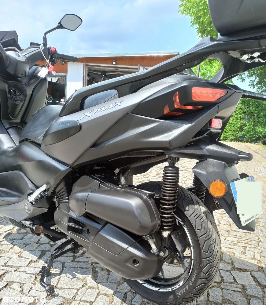 Yamaha X-max - 5