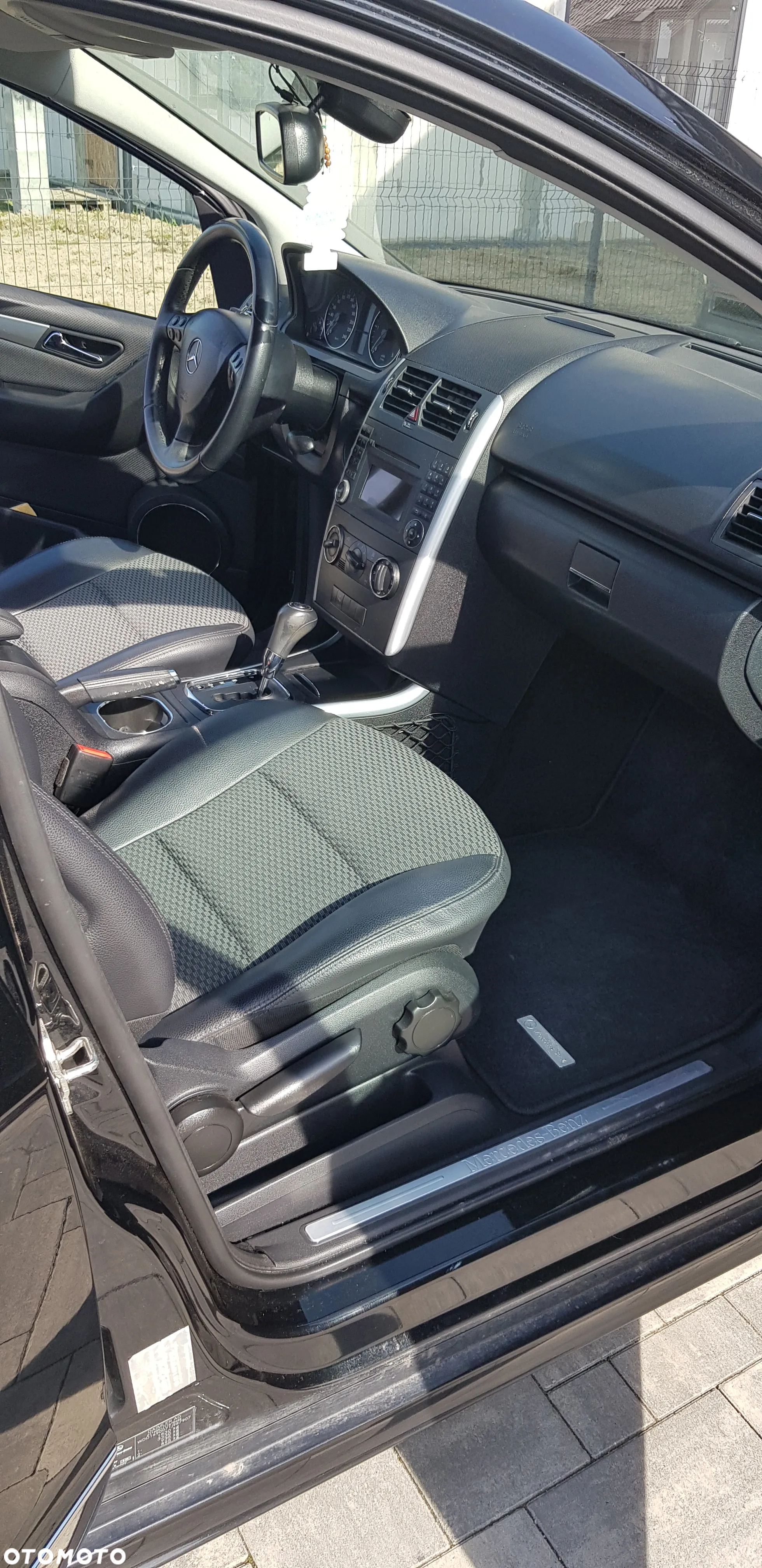 Mercedes-Benz Klasa A 180 CDI Autotronic Avantgarde - 10
