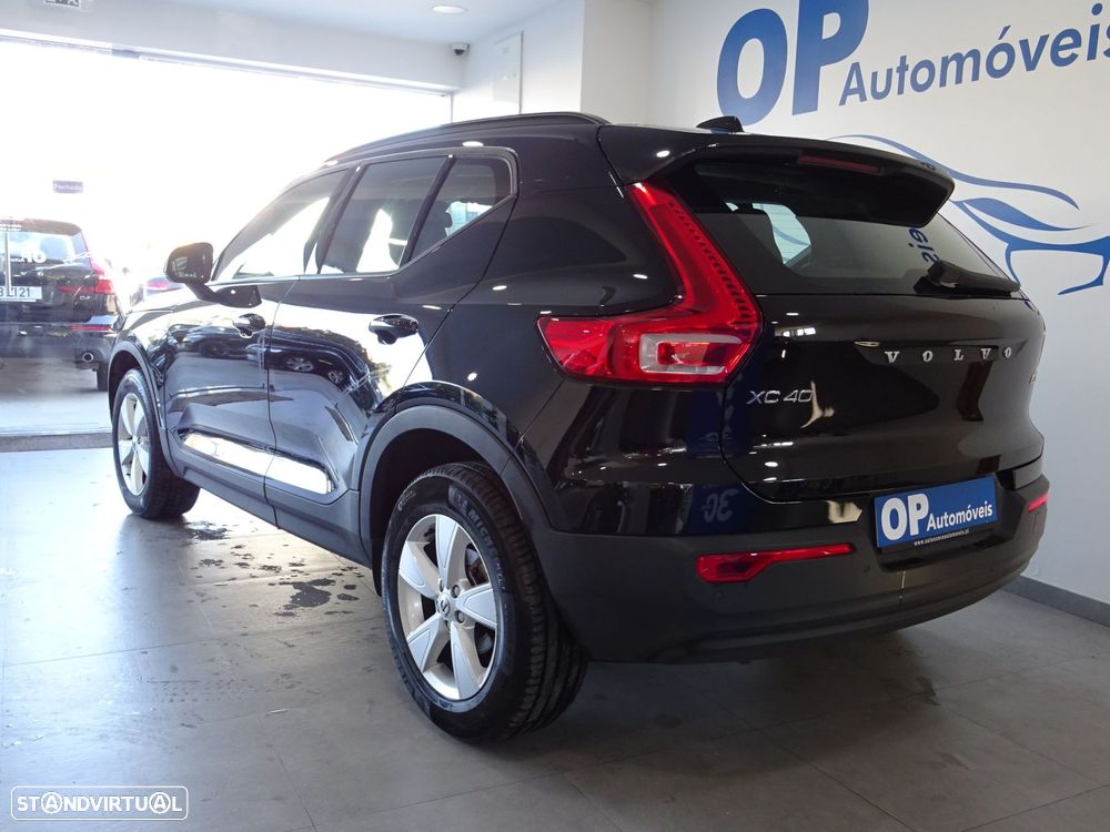 Volvo XC 40 2.0 D3 Momentum - 3