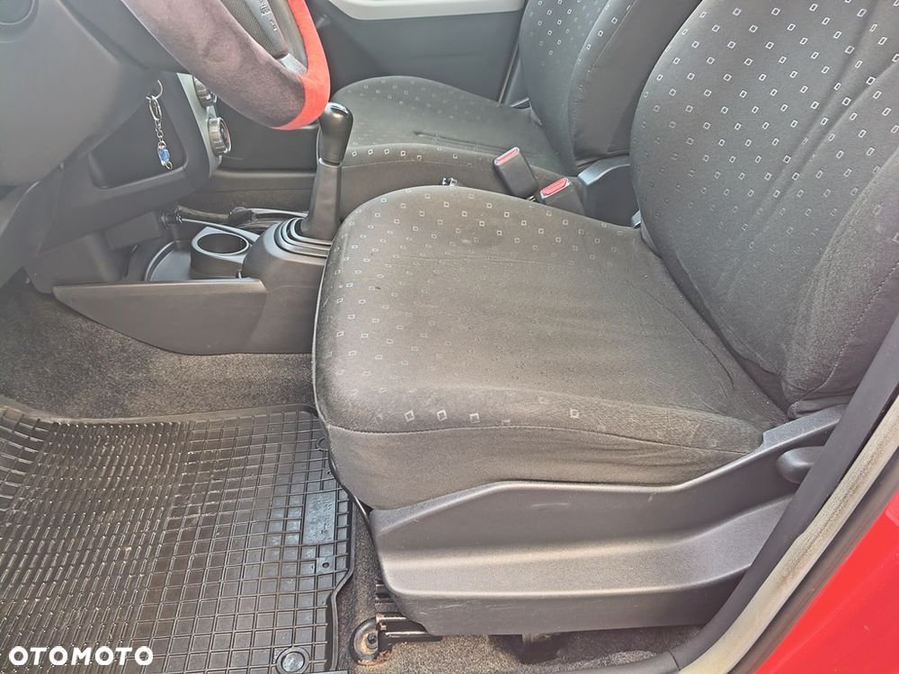 Toyota Yaris 1.0 VVT-i Team - 7