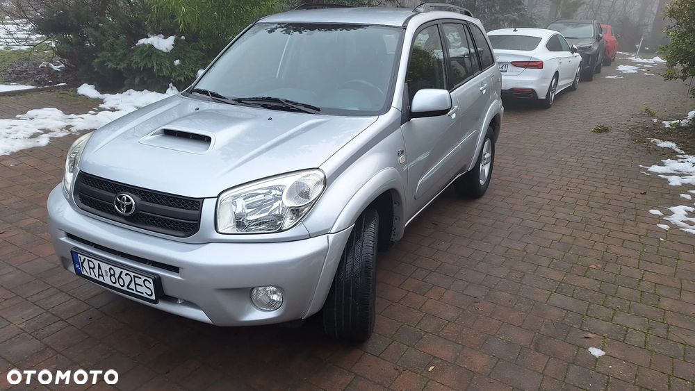 Toyota RAV4 2.0 D-4D Sol - 3