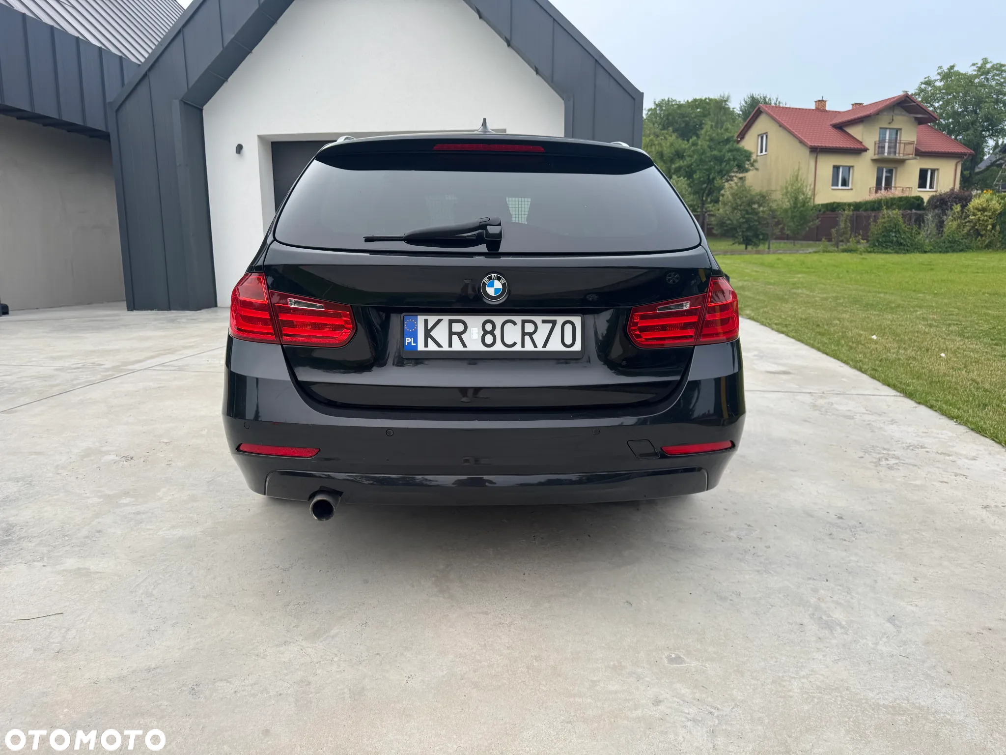 BMW Seria 3 318d DPF Touring - 5