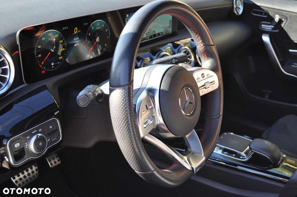 Mercedes-Benz Klasa A 180 AMG Line 7G-DCT - 19