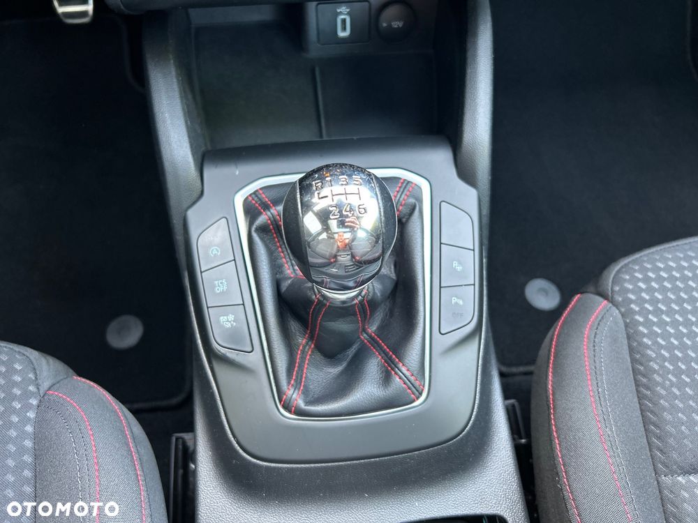 Ford Focus 1.5 EcoBoost STart-Stopp-System ST-LINE - 30