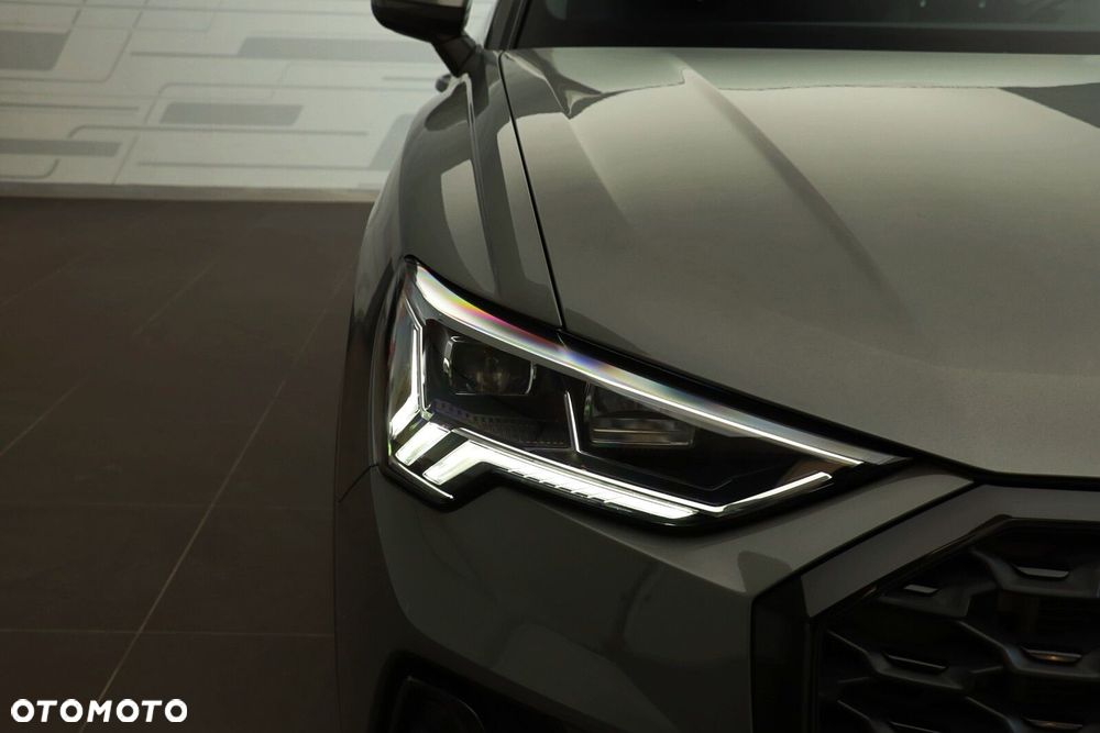 Audi Q3 - 12