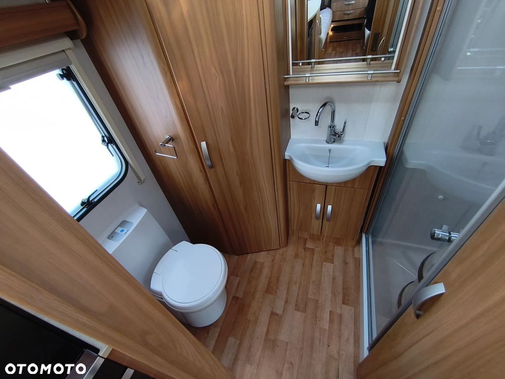 Lunar QUASAR 462 - 22