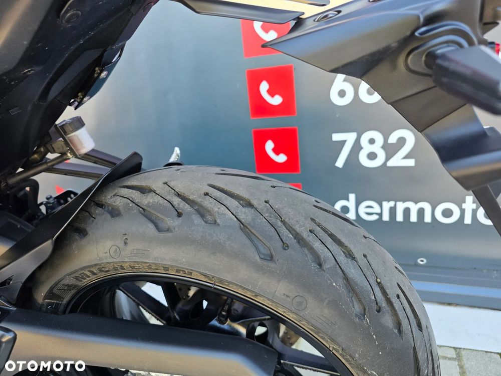 Yamaha MT - 8