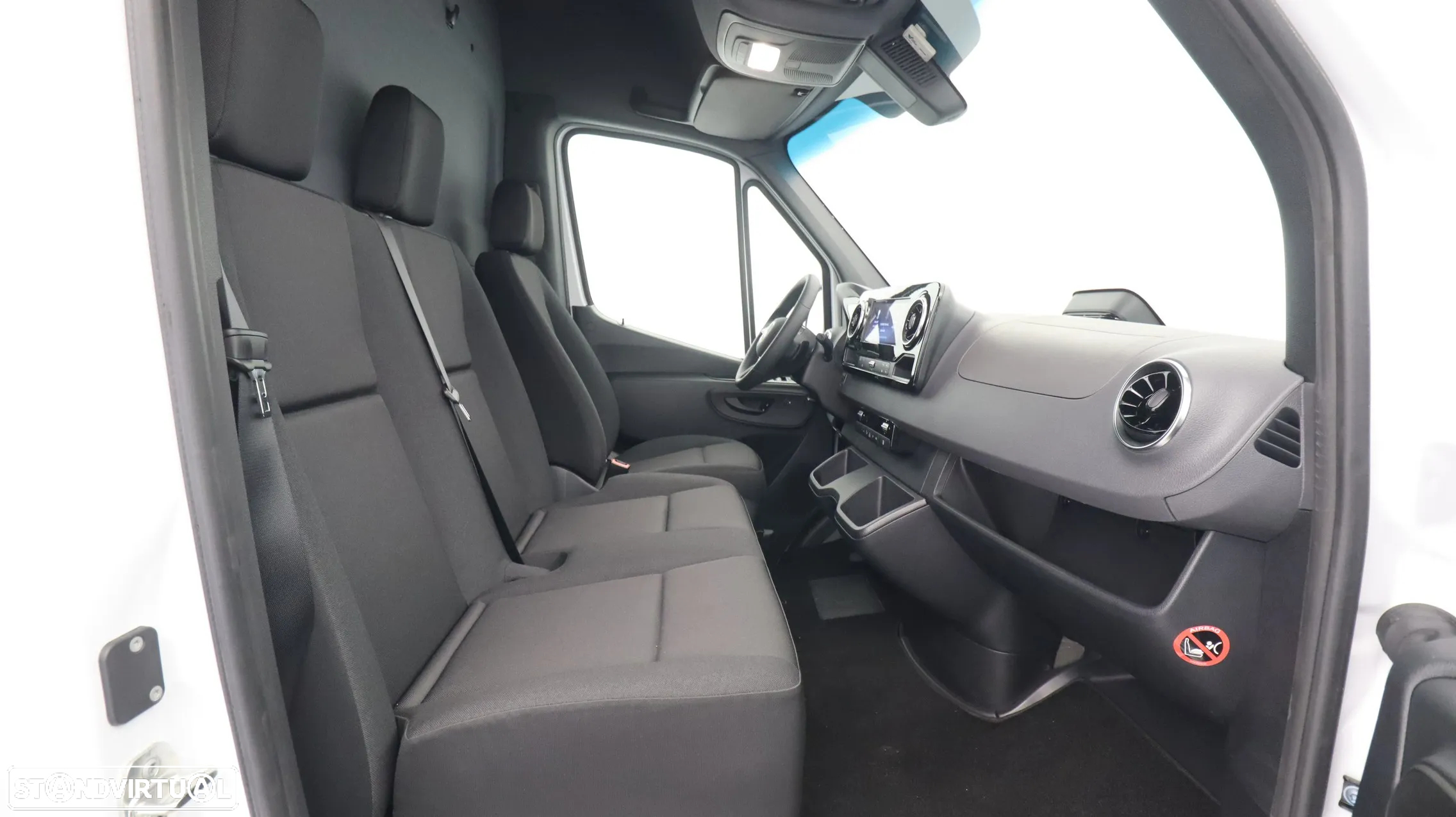 Mercedes-Benz eSprinter - 30