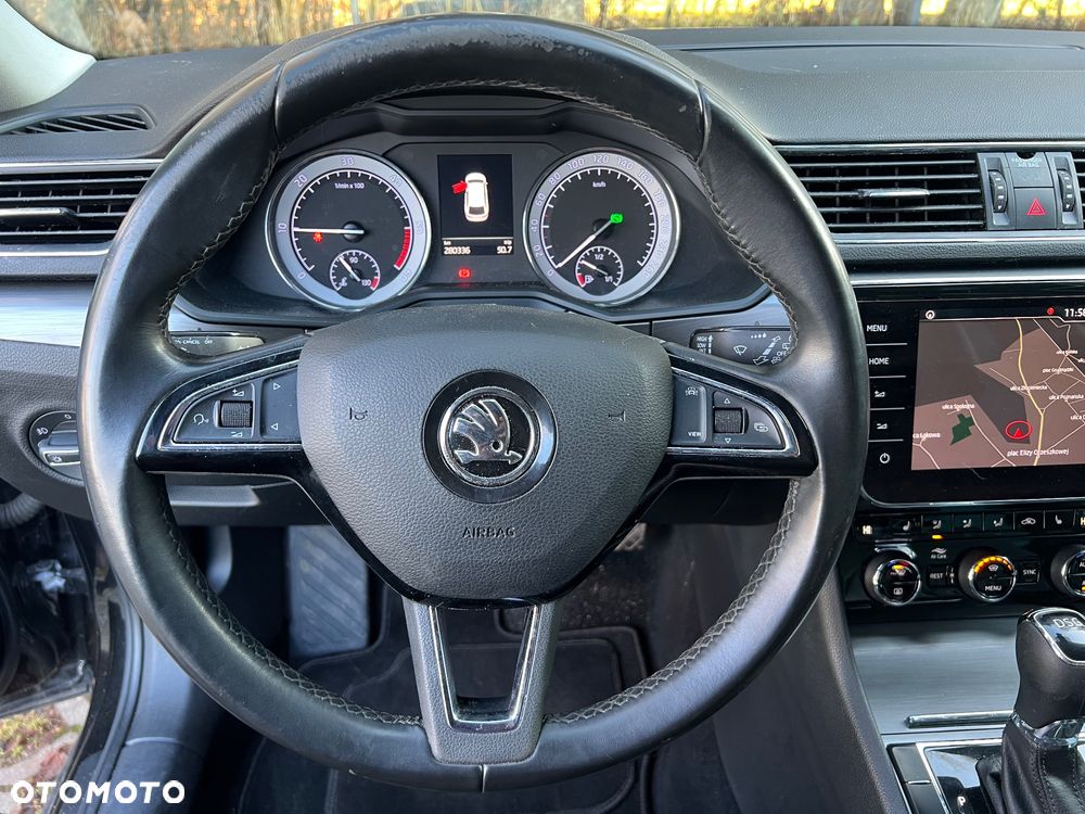 Skoda Superb 1.6 TDI DSG Ambition - 13