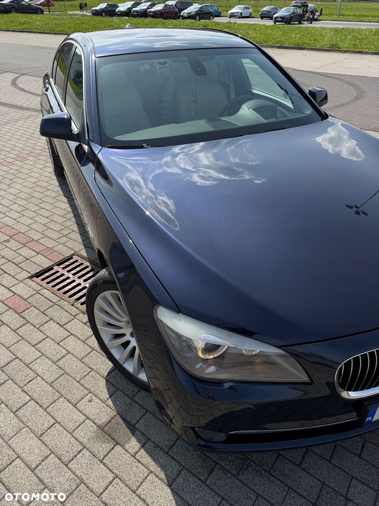 BMW Seria 7 740d xDrive - 4