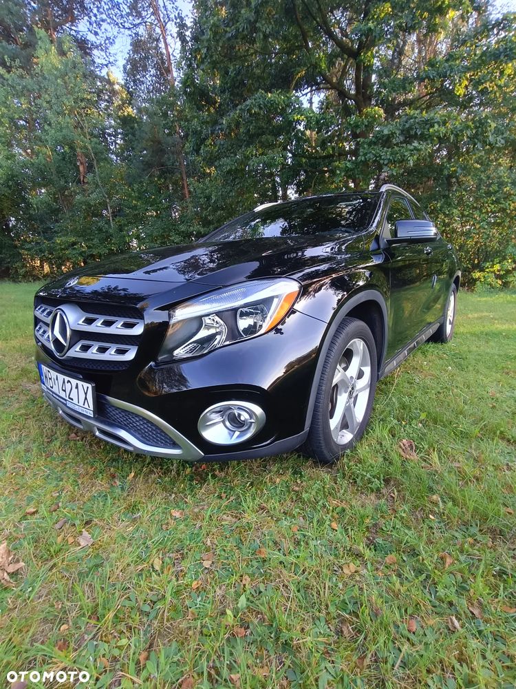 Mercedes-Benz GLA 250 4-Matic AMG Line - 9