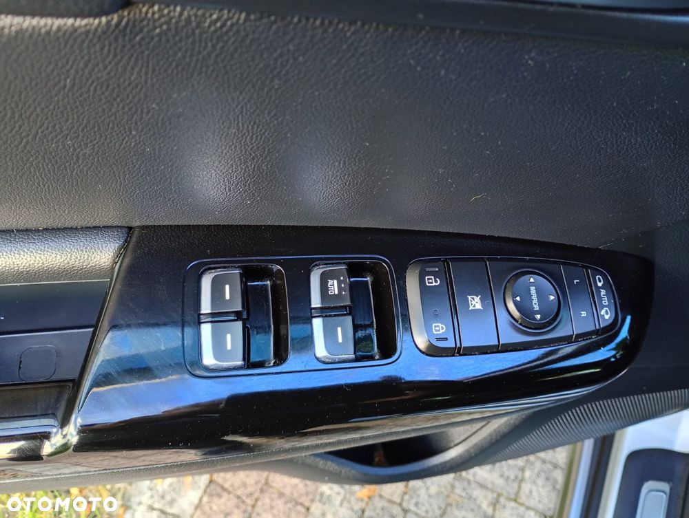 Kia Sportage - 25