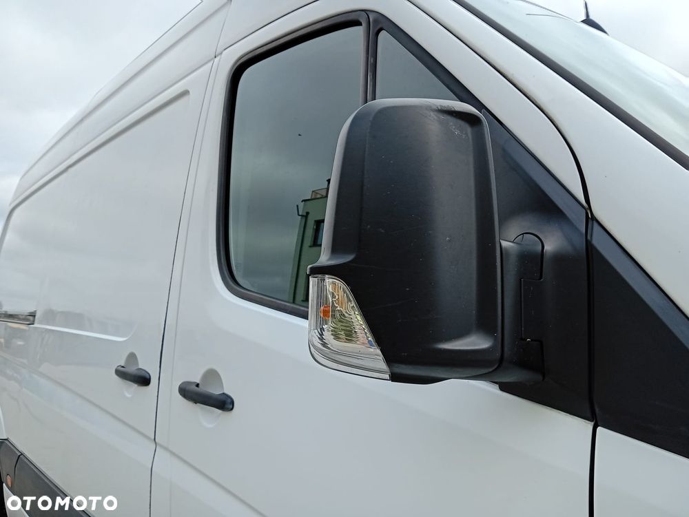 Mercedes-Benz Sprinter - 18