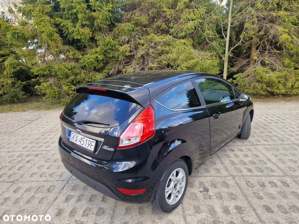 Ford Fiesta 1.6 TDCi Titanium - 21