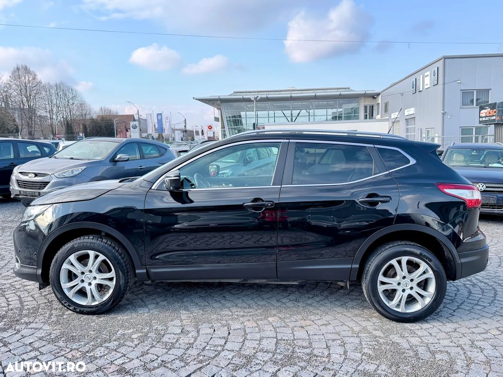Nissan Qashqai 1.6 DCI 4 x 4 DPF Start/Stop tekna - 18