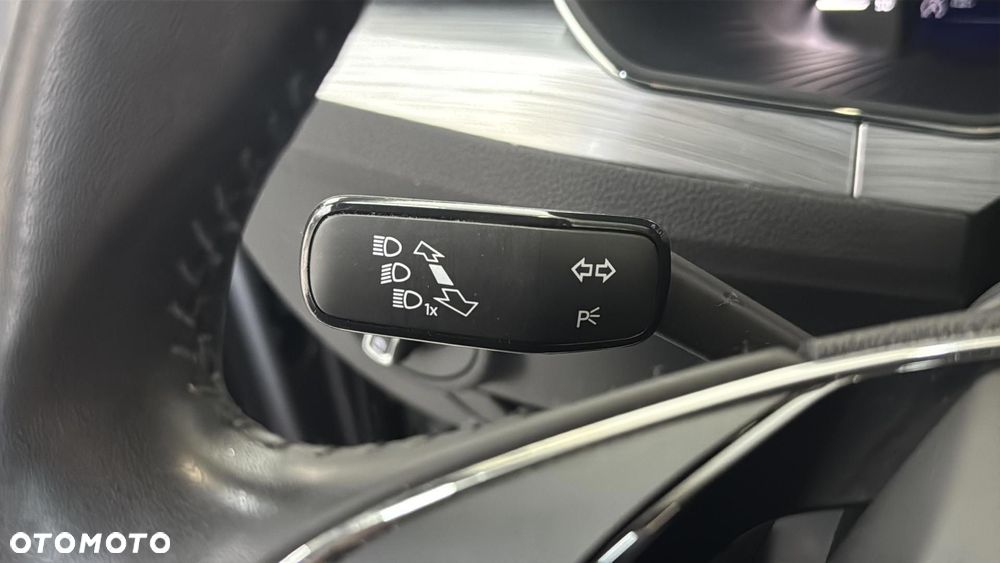 Skoda Superb 2.0 TDI SCR Ambition DSG - 29
