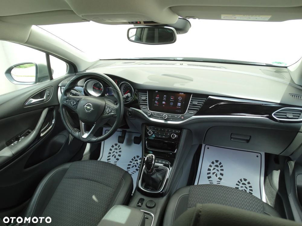 Opel Astra 1.6 BiTurbo D (CDTI) Start/Stop Innovation - 27