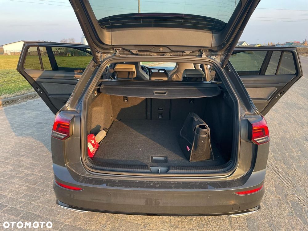 Volkswagen Golf 2.0 TSI OPF DSG R-Line - 16