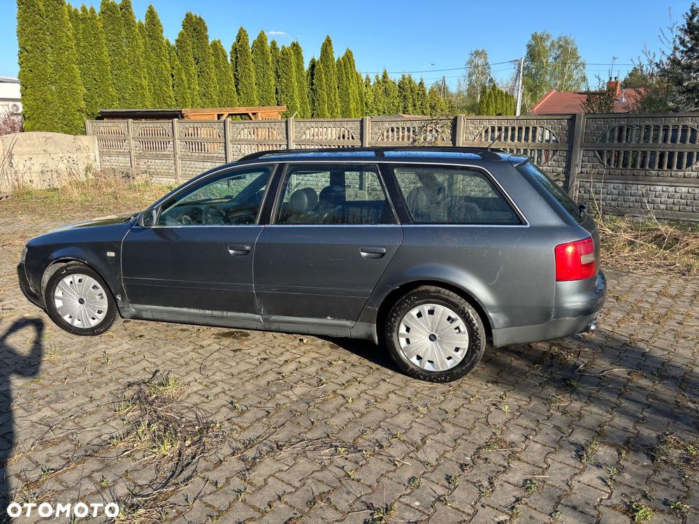 Audi A6 Avant - 4
