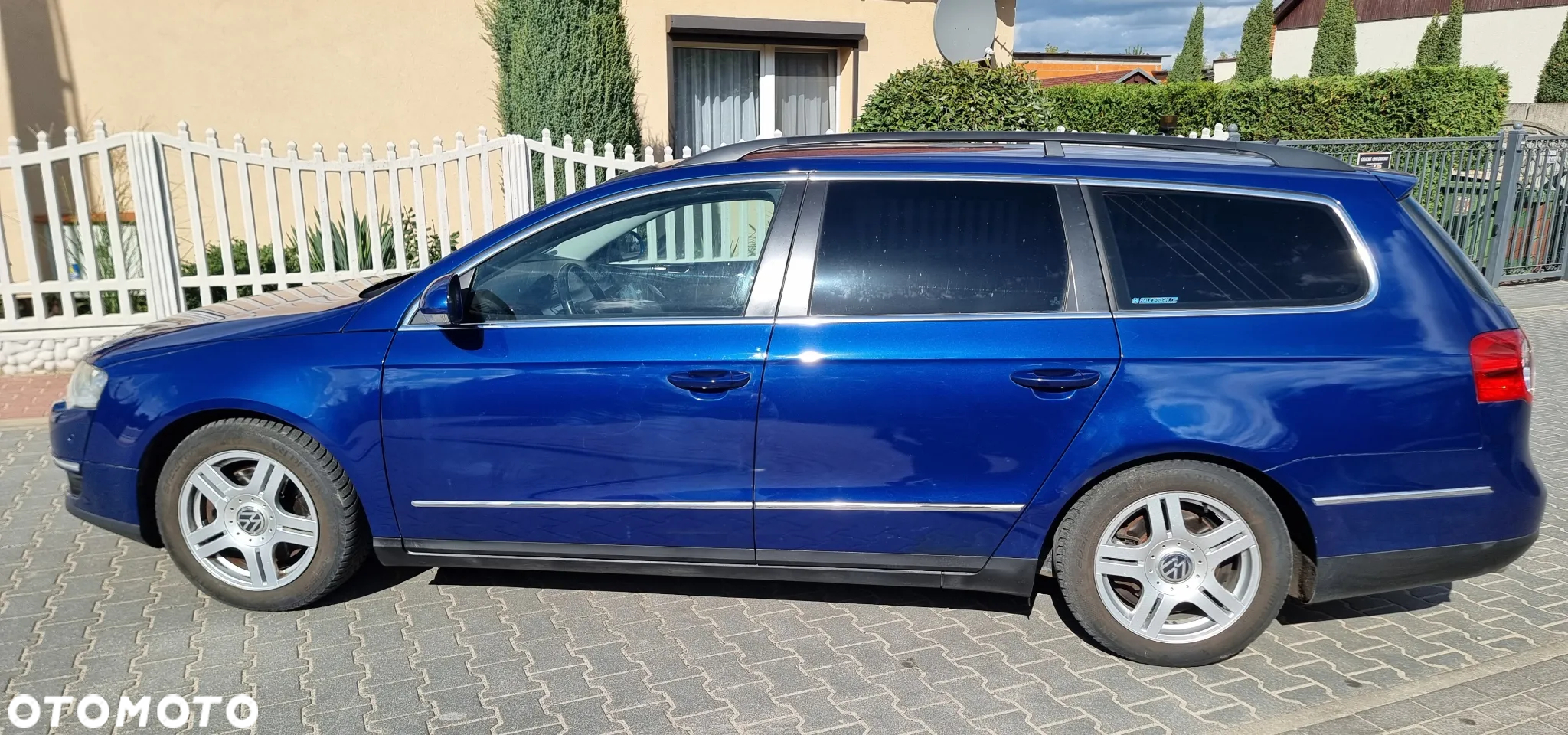 Volkswagen Passat - 14