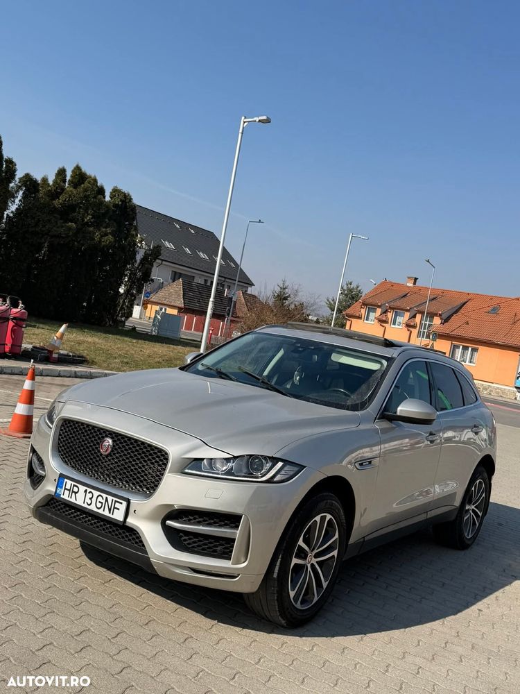 Jaguar F-Pace 20d Aut. Portfolio - 1