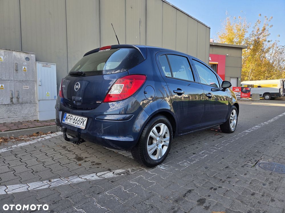 Opel Corsa 2011 photo 5