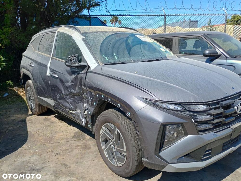 Hyundai Tucson 1.6 T-GDi 48V-Hybrid 4WD DCT Prime - 9