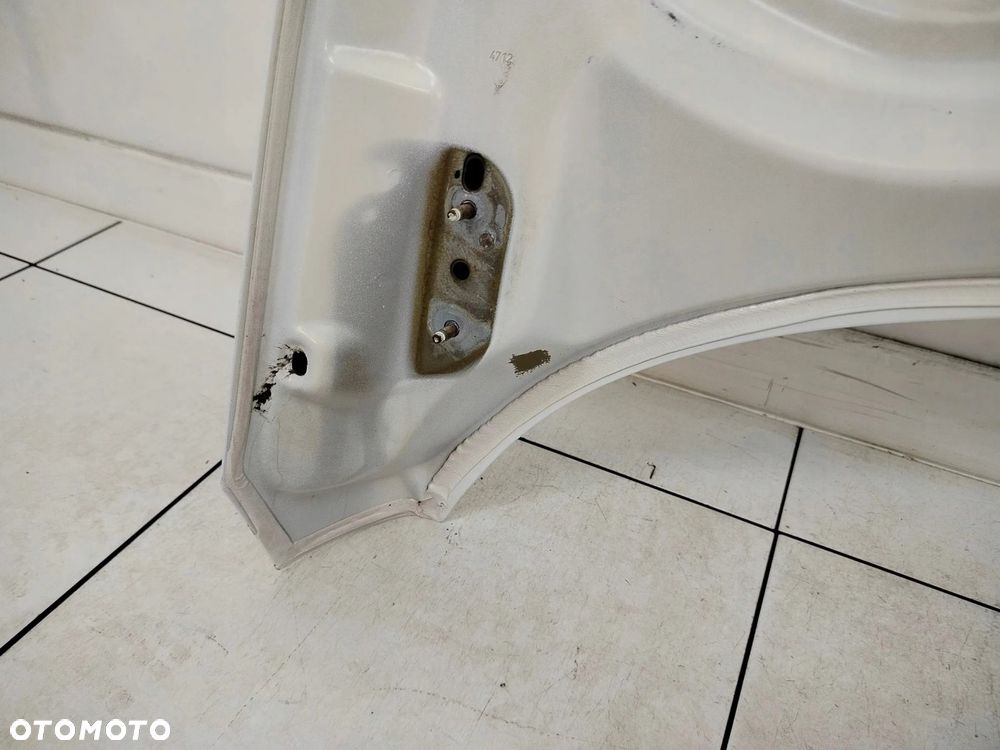 FORD FIESTA MK7 LIFT 12R- MASKA POKRYWA SILNIKA HC - 11