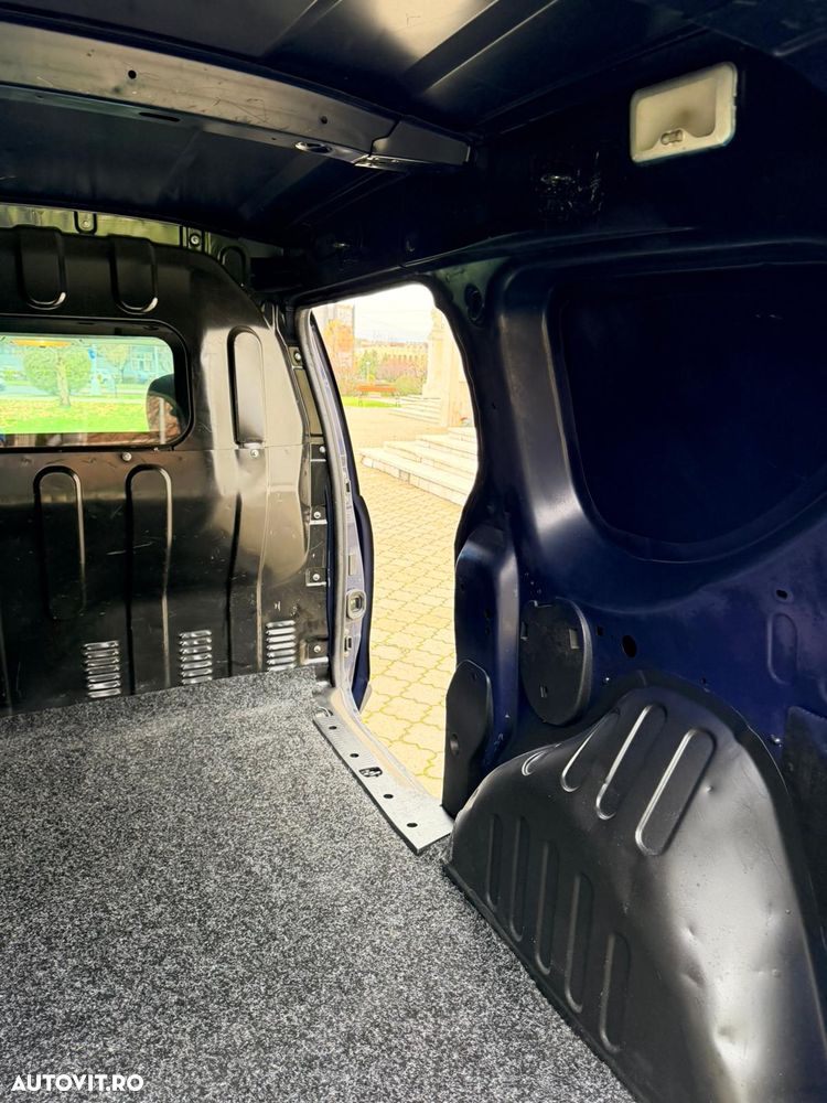 Dacia Dokker 1.6 102 CP Ambiance - 29