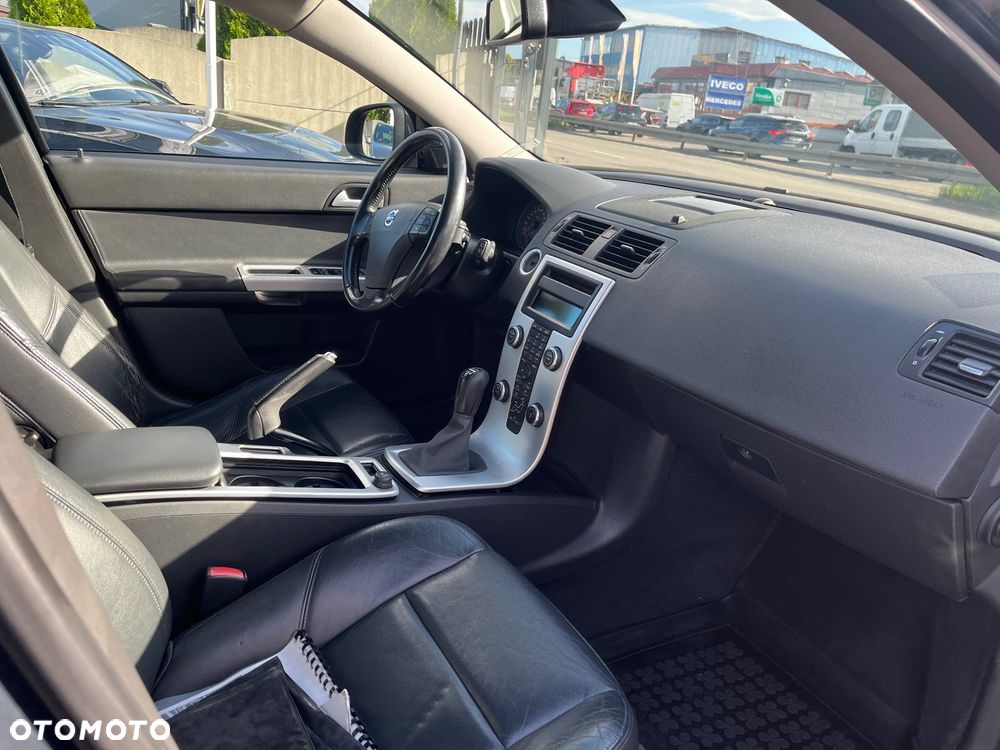 Volvo V50 2.0D DPF Summum - 9