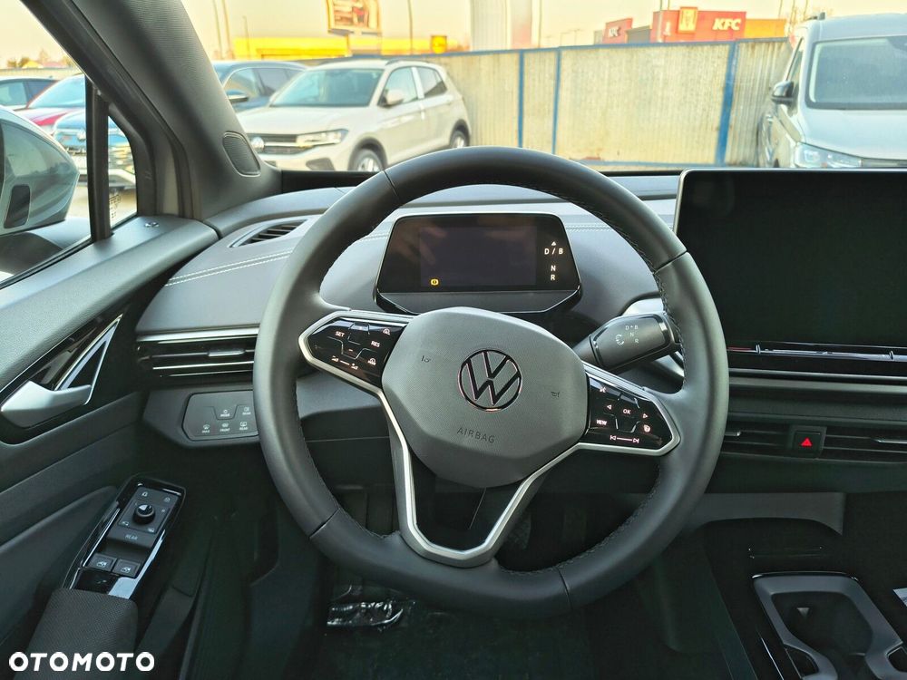 Volkswagen ID.5 52kWh Pure - 16