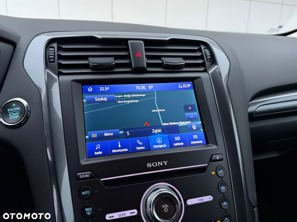 Ford Mondeo SW 2.0 Hybrid Titanium - 25