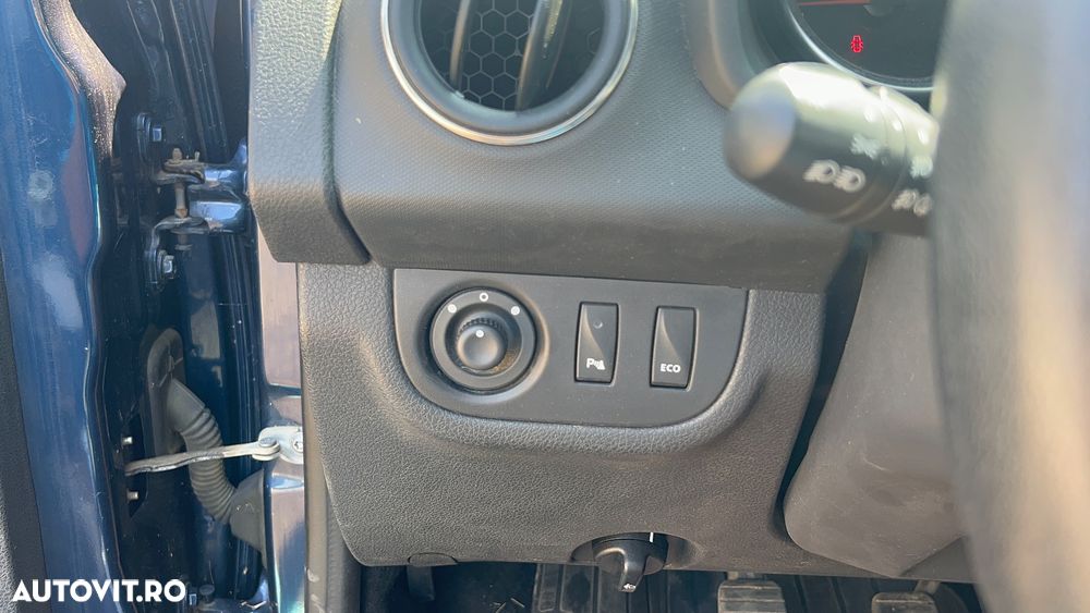 Dacia Logan 0.9 TCe SL Techroad - 17