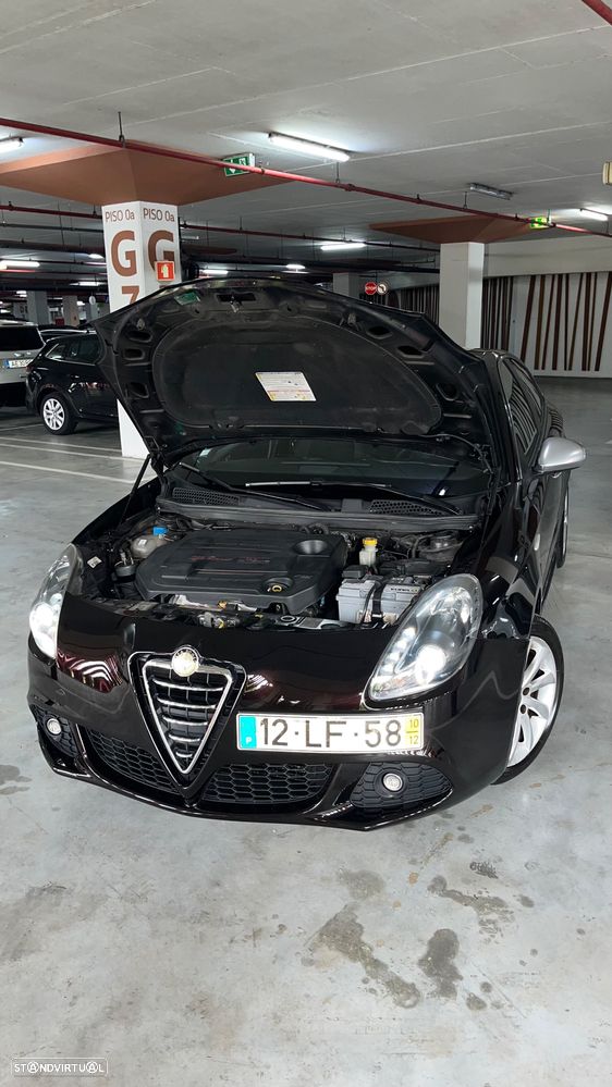 Alfa Romeo Giulietta 1.6 JTDM Veloce - 29